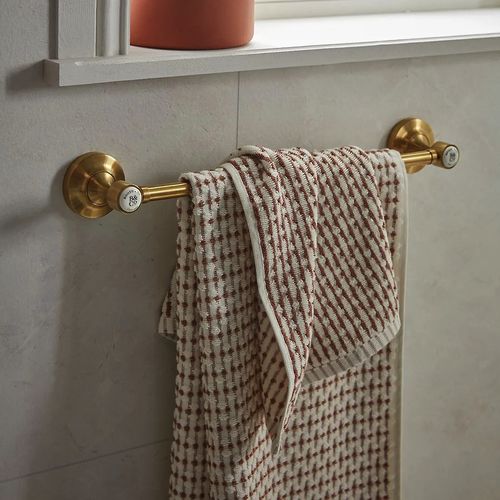 Vado Axbridge Traditional Towel Rail (450mm, Brushed Brass & White).