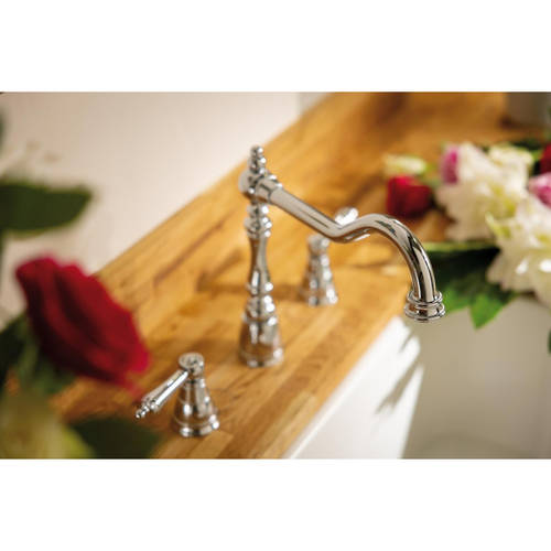 Additional image for 4 Hole Kitchen Tap With Handspray (Chrome).