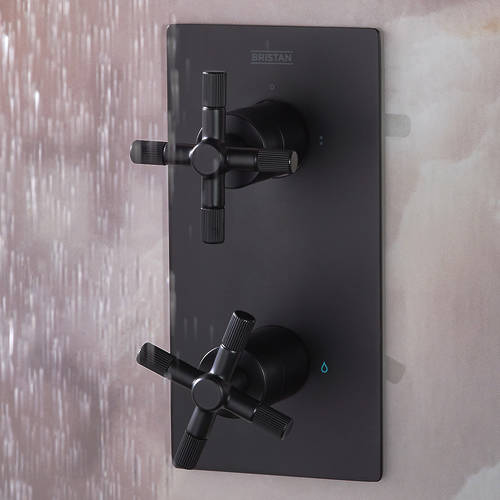 Additional image for Shower Pack With Fixed Head & Kit (Matt Black).