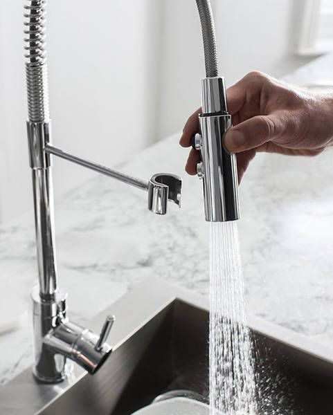 Additional image for Cook Lever Control Kitchen Tap With Flexi Spray.