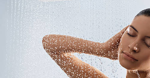 Additional image for PuraVida 400 Shower Head & Wall Arm (390x260, White & Chrome).