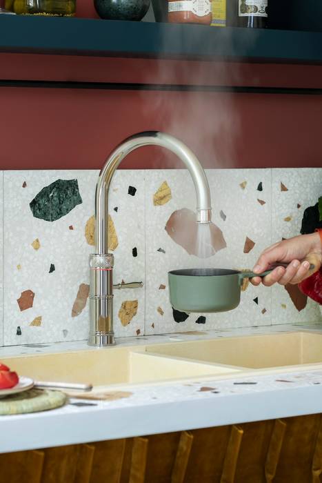 Additional image for Round Boiling Water Kitchen Tap. PRO3 (Nickel).