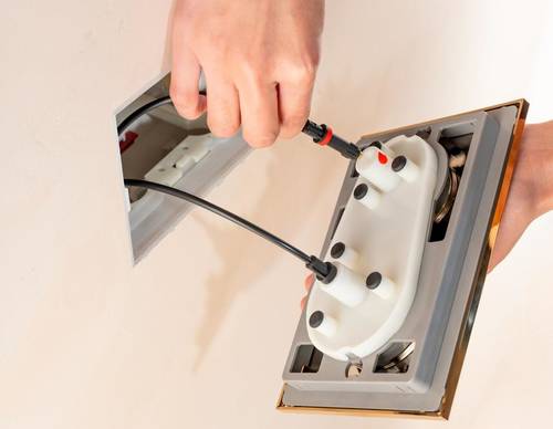 Additional image for Duplo S Under Window Adjustable Concealed Cistern (AG).