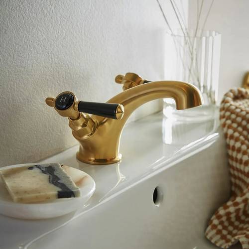 Additional image for Basin & Bath Shower Mixer Tap Pack With Lever Handles (Brushed Brass).