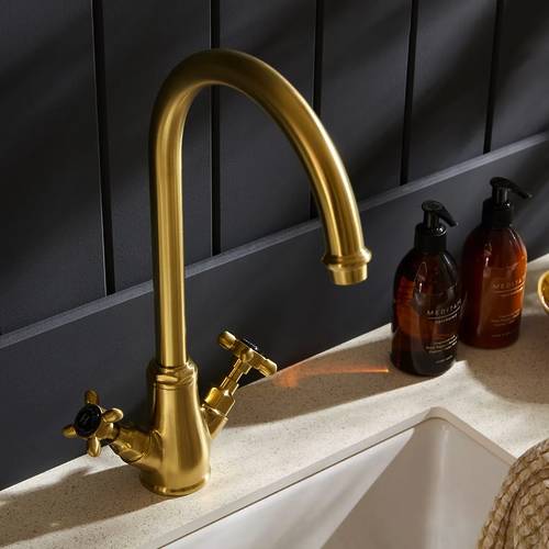 Additional image for Kitchen Mixer Tap With Crosshead Handles (Brushed Brass).