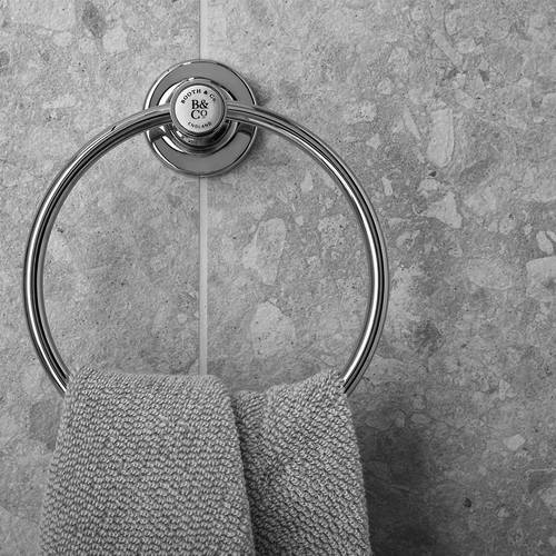 Additional image for Traditional Towel Ring (Chrome).