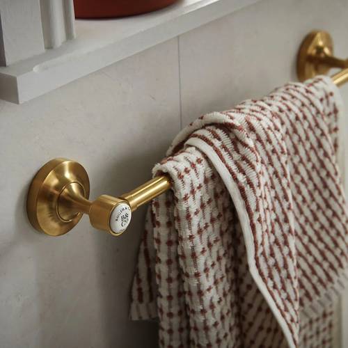 Additional image for Traditional Towel Rail (450mm, Brushed Brass & White).