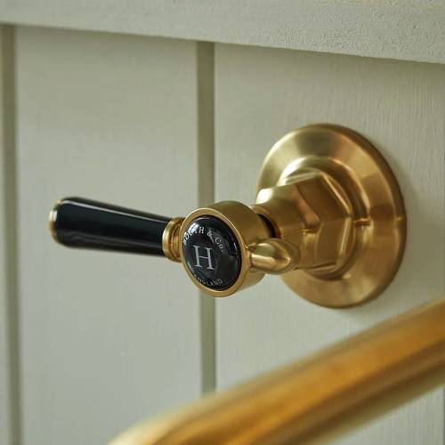 Additional image for Wall-Mounted Basin Mixer Tap With Lever Handles (Brushed Brass, 3TH).