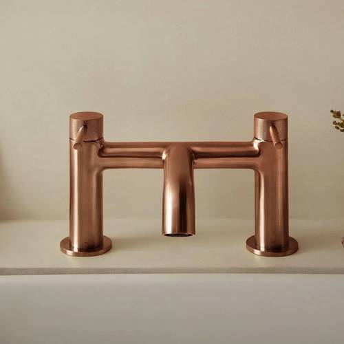 Additional image for Bath Filler Tap With Knurled Accents (Brushed Bronze).