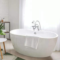 BC Designs Tamorina Petite Bath 1400mm (Gloss White).